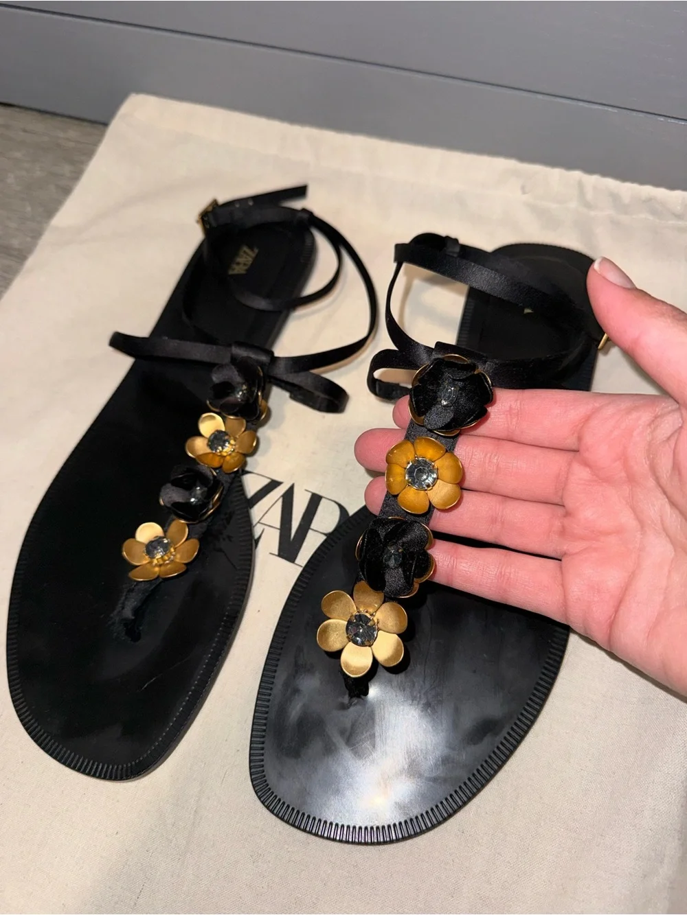 Zara Black Leather T-Strap Floral Accent Sandals - Picture 2 of 5